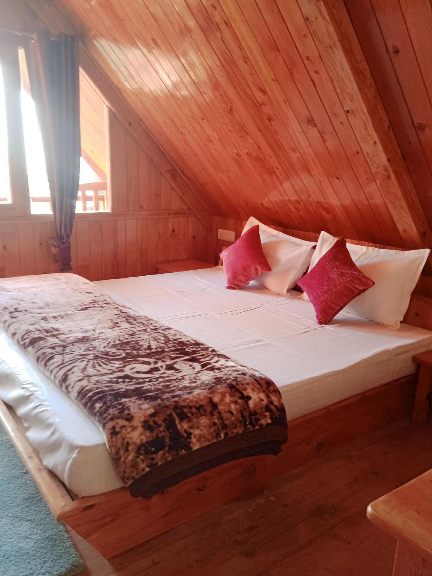 Forest View Cottage Jibhi Exterior foto